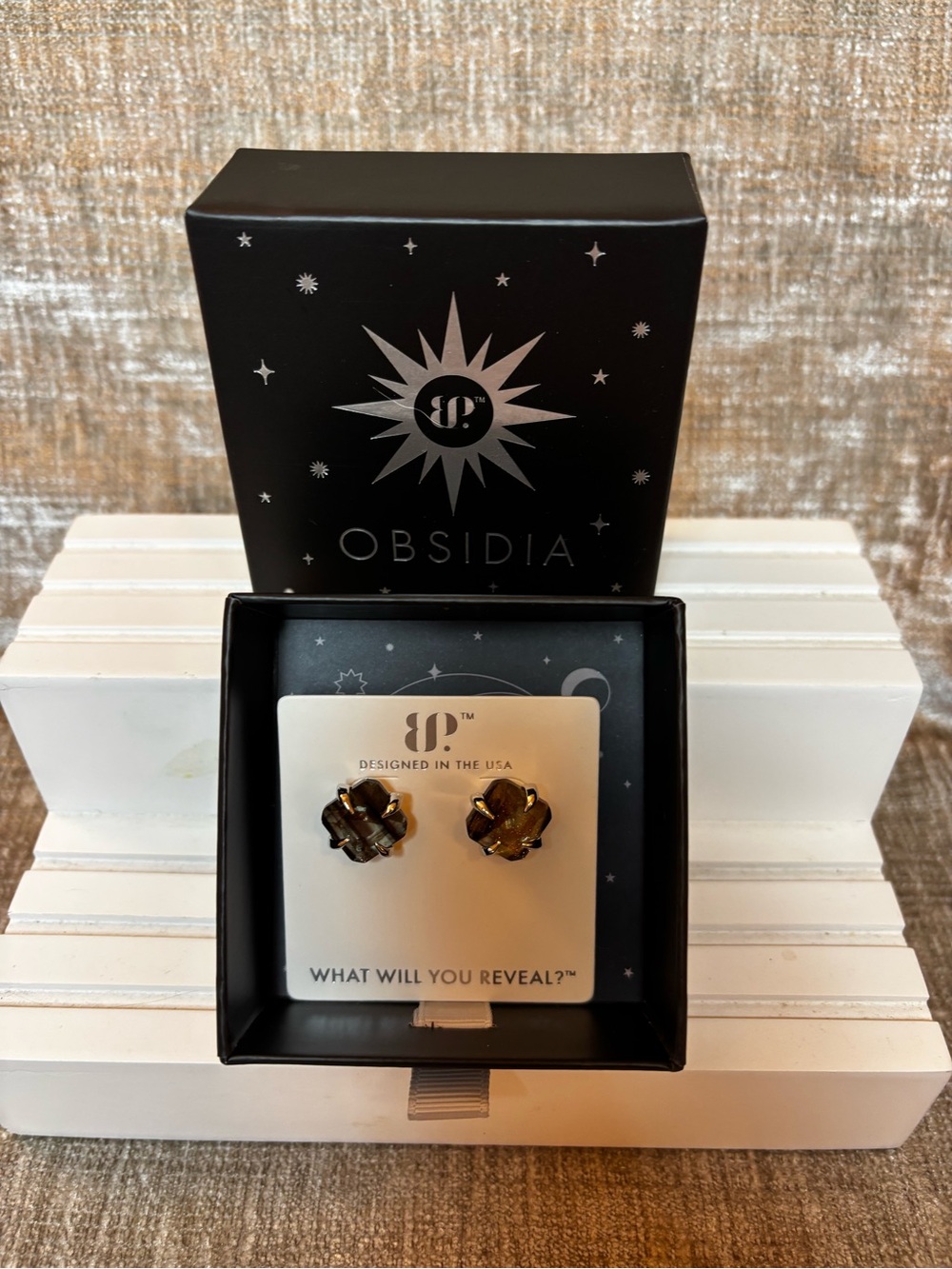 Obsidia The Fractra Studs
